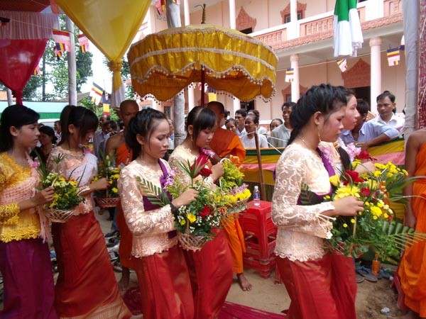 Cùng tới thăm ngôi chùa Phật giáo lớn nhất Việt Nam ảnh 20