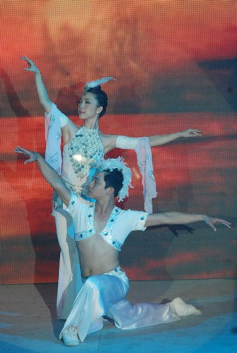Chùm ảnh: Lung linh sắc màu Hương ca ba miền ảnh 54