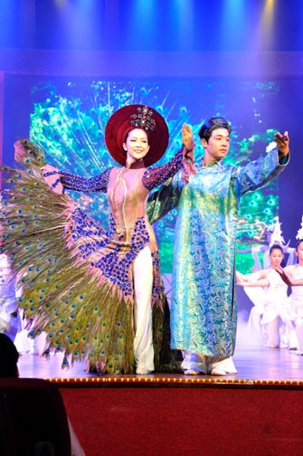 Chùm ảnh: Lung linh sắc màu Hương ca ba miền ảnh 55