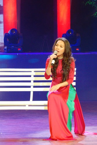 Chùm ảnh: Lung linh sắc màu Hương ca ba miền ảnh 79
