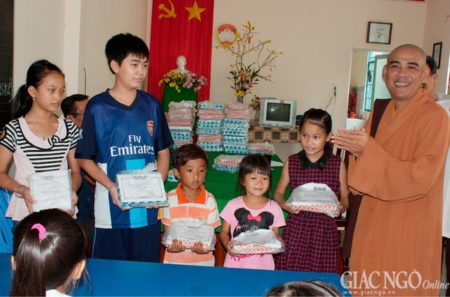 anh a.jpg