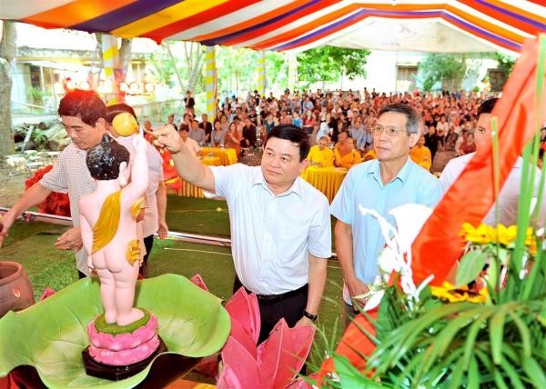 cong-bo-quyet-dinh-thanh-lap-bts-ghpgvn-huyen-quan-hoa-15.jpg