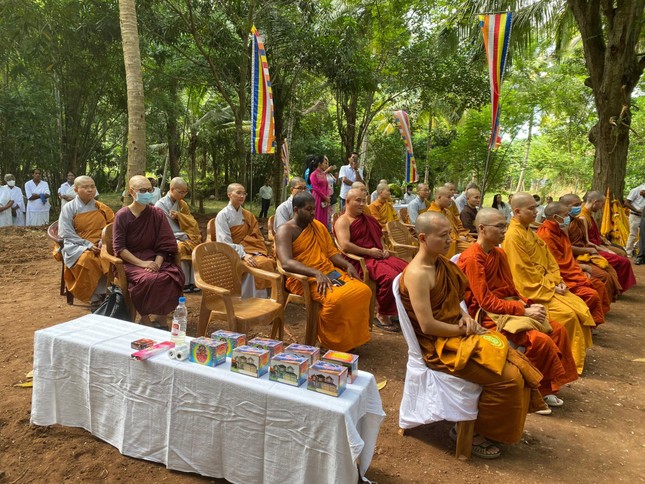 sri.jpg