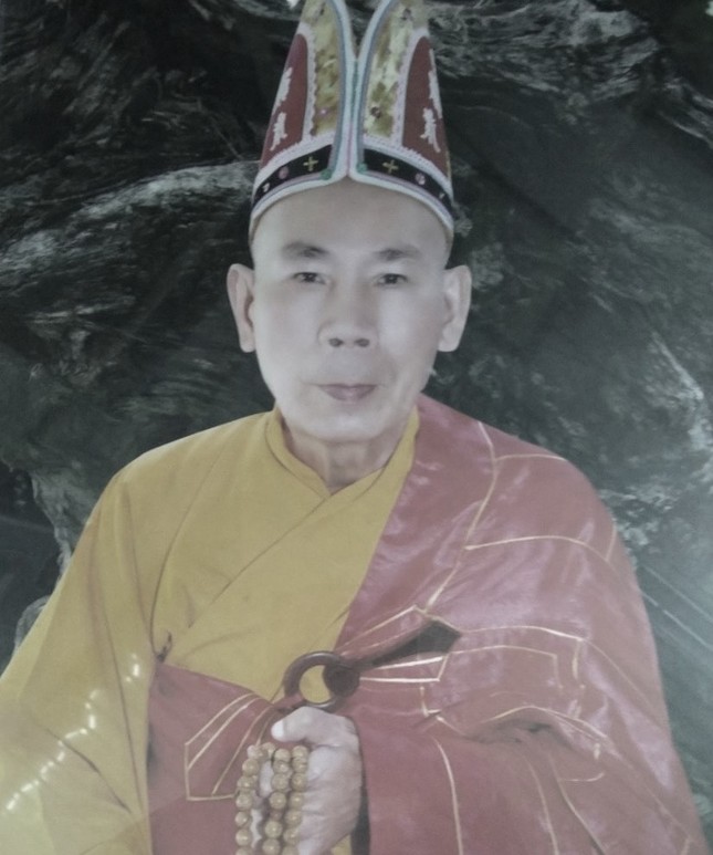 HT Tinh Man.jpg