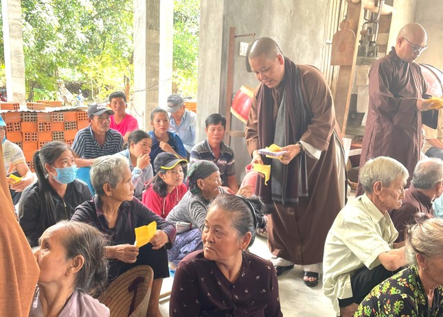 Tu Nghiem.jpg
