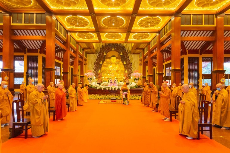Đại lễ Phật đản Phật lịch 2565 của Phật giáo TP.HCM, tại chánh điện Việt Nam Quốc Tư - Ảnh: Anh Quốc
