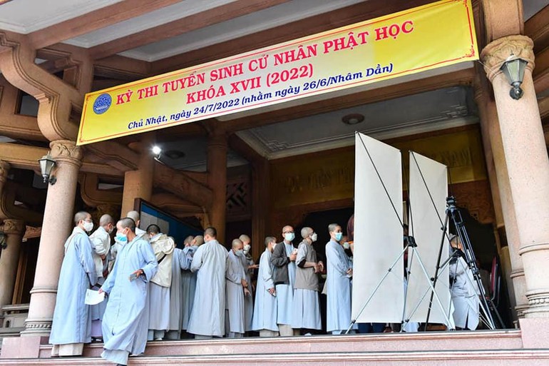 Tra cứu số báo danh kỳ thi tuyển sinh cử nhân Phật học khóa XVII Học viện Phật giáo VN tại TP.HCM
