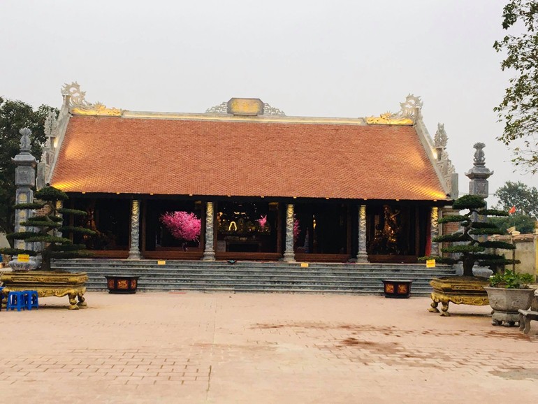 Chính điện chùa Chí Linh