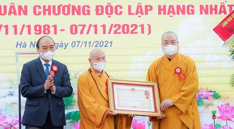 GHPGVN đón nhận Huân chương Độc lập hạng Nhất do Chủ tịch nước Nguyễn Xuân Phúc trao tặng