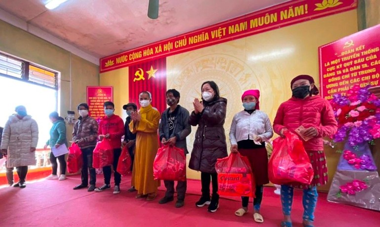 "Tết yêu thương 2022" của Ban Từ thiện - Xã hội Phật giáo TP.HCM đến với bà con Hà Giang