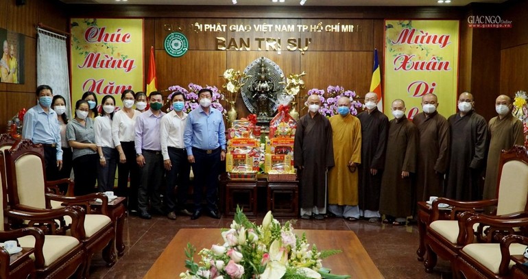 Ông Trần Đức Phương chúc mừng Xuân Nhâm Dần 2022 đến Ban Trị sự Phật giáo TP.HCM