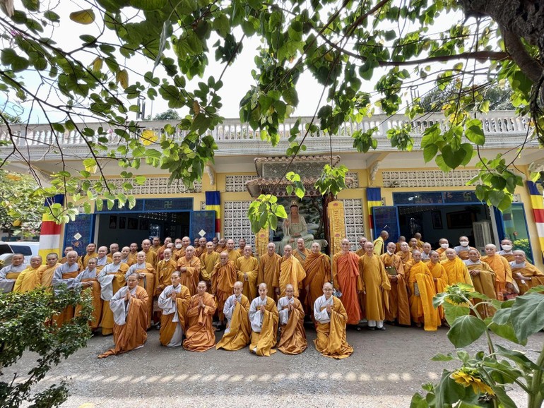 Chư tôn đức Tăng Ni tông phong Tịnh độ Non Bồng tại Quan Âm tu viện