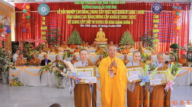 Lễ tốt nghiệp Cao đẳng, Trung cấp Phật học khóa IV 