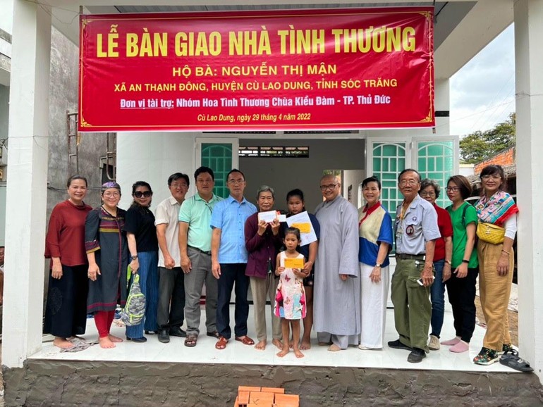 Đoàn đã bàn giao nhà đến hộ nghèo tại huyện Cù Lao Dung, tỉnh Sóc Trăng