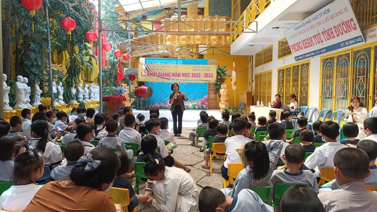  Cơ sở từ thiện Phật giáo Kỳ Quang II khai giảng năm học mới