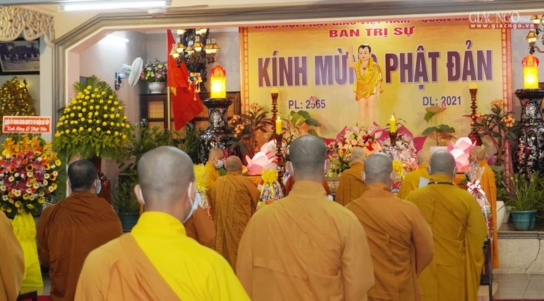 Phật giáo quận Gò Vấp trang nghiêm Kính mừng Phật đản tại chùa Huỳnh Kim