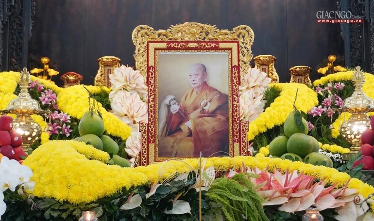 Di ảnh Đại lão Hòa Thượng Thích Tắc An tại chùa Thiền Tôn 2