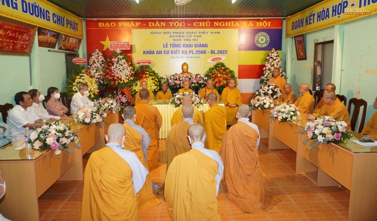Phật giáo huyện Củ Chi tổ chức lễ khai giảng khóa An cư kiết hạ Phật lịch 2566