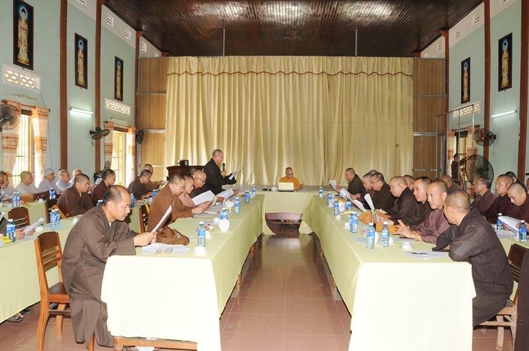 Quang cảnh phiên họp mở rộng Ban Thường trực Ban Trị sự Phật giáo tỉnh Quảng Nam