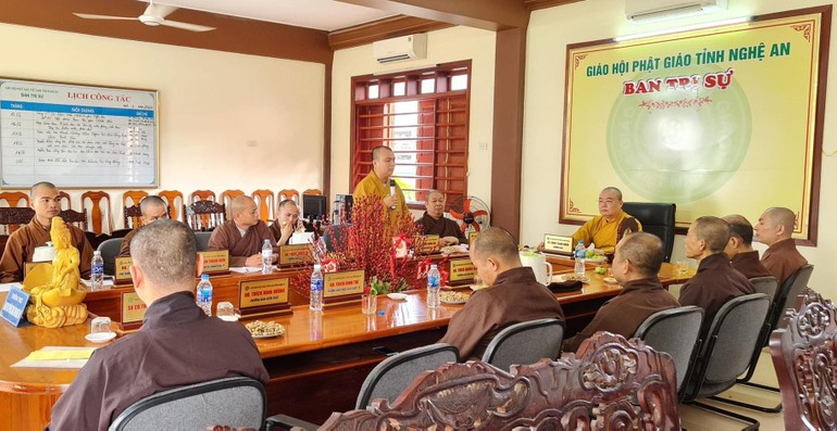 Quang cảnh phiên họp của Ban Thường trực Ban Trị sự Phật giáo Nghệ An