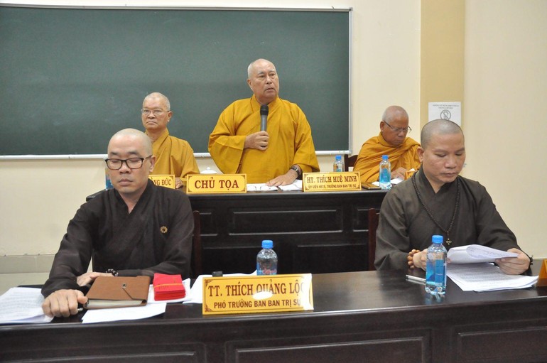 Chư tôn đức trong phiên họp triển khai công tác Phật sự của Ban Trị sự Phật giáo tỉnh Tiền Giang