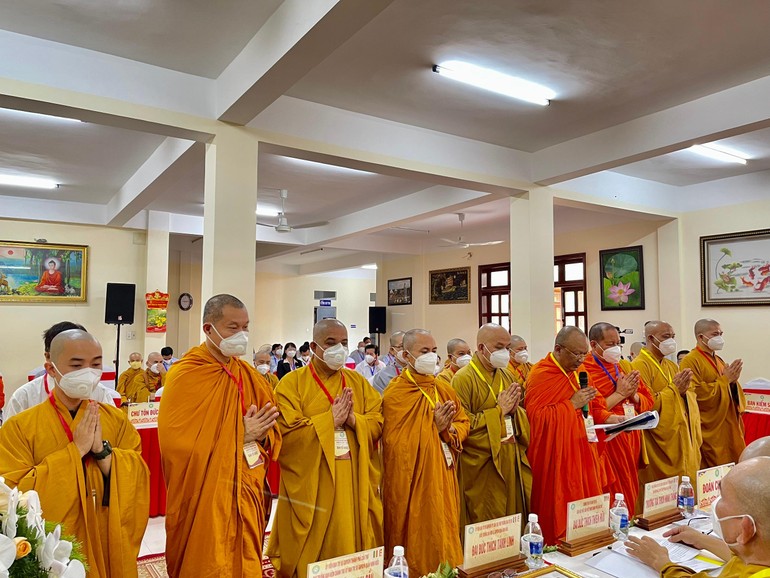 Tân Ban Trị sự Phật giáo quận Ninh Kiều nhiệm kỳ 2021-2026 ra mắt đại hội và phát biểu nhận nhiệm vụ