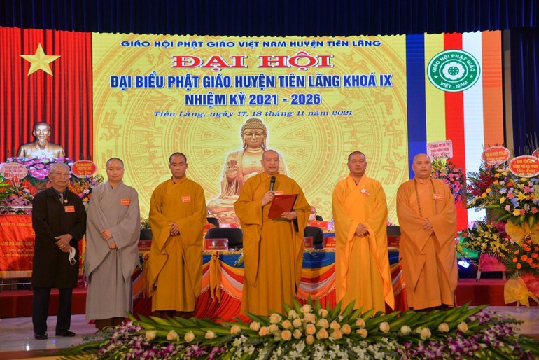 Tân Ban Trị sự Phật giáo huyện Tiên Lãng nhiệm kỳ 2021-2026 ra mắt và phát biểu nhận nhiệm vụ tại đại hội