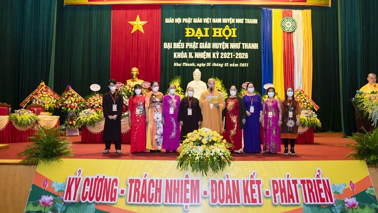 Tân Ban Trị sự Phật giáo huyện Như Thanh nhiệm kỳ 2021-2026 ra mắt và phát biểu nhận nhiệm vụ tại đại hội