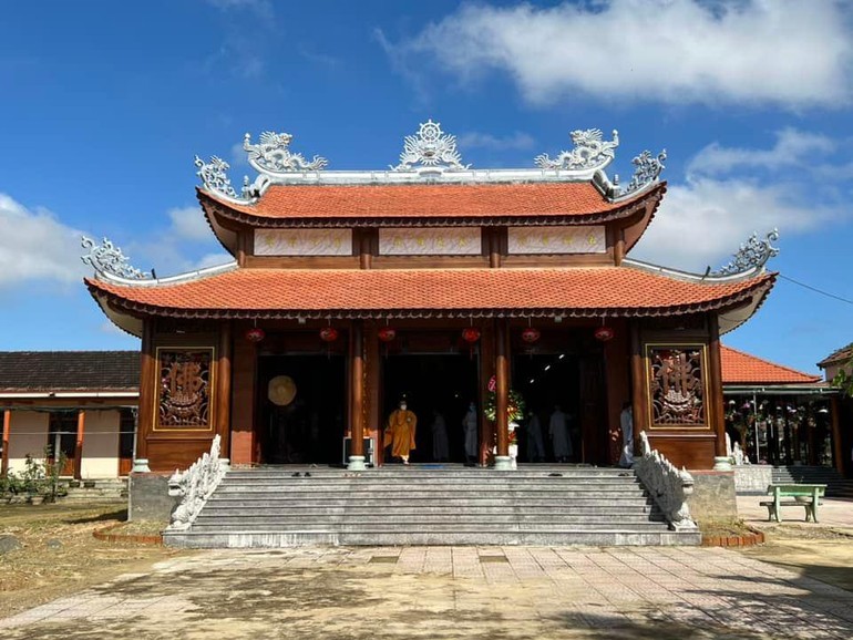 Chánh điện chùa Quan Khố mới xây xong