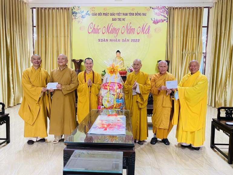Thượng tọa Thích Minh Trí chúc Tết đến chư tôn đức Ban Trị sự Phật giáo tỉnh Đồng Nai
