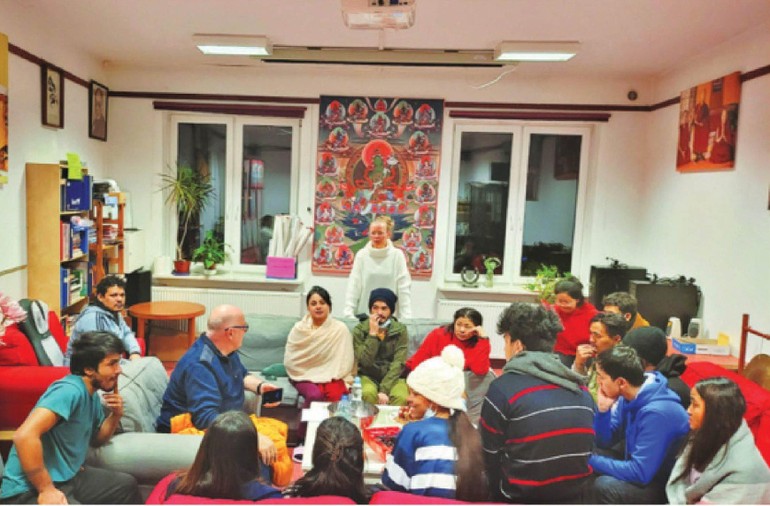 Ba Lan: Trung tâm Phật giáo trở thành nơi nương tựa cho người tị nạn 