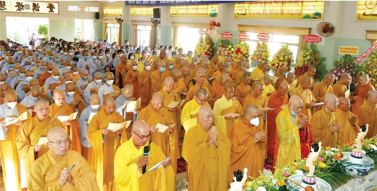 Đại lễ Phật đản do Ban Trị sự GHPGVN tỉnh Tiền Giang tổ chức