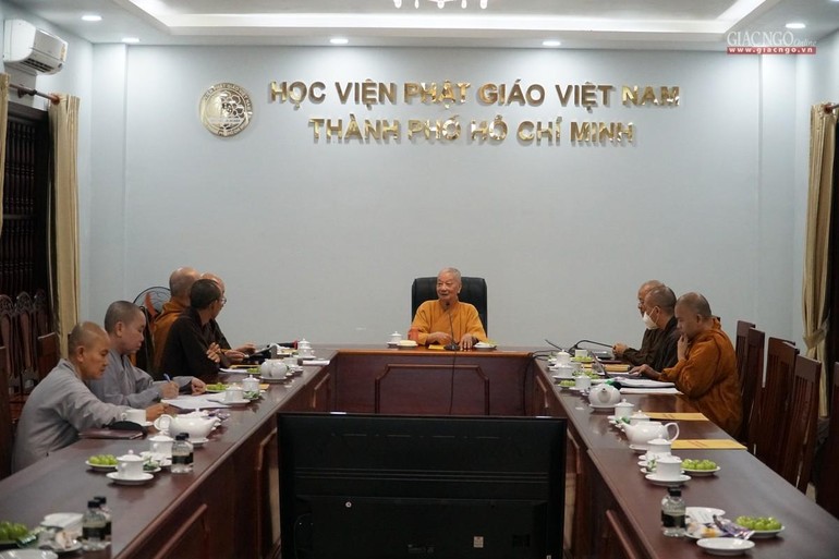 Phiên họp diễn ra tại phòng họp cơ sở II-huyện Bình Chánh.