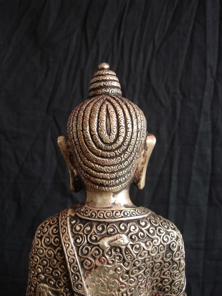 Hoa Kỳ mà cũng có chuyện trộm cắp tượng Phật ?