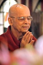 Hòa thượng Acharya Buddharakkhita