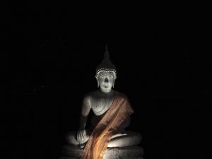 Pho tượng Phật bị đánh cắp được phát hiện tại Colombo - Ảnh: Ishara S Kodikara