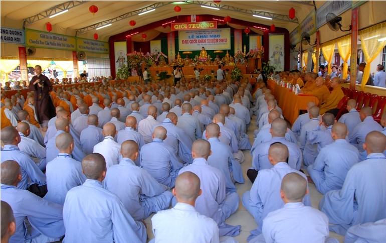 Giới tử Đại giới đàn Thiện Nhu do BTS Phật giáo tỉnh Long An tổ chức năm 2013 - Ảnh: Bảo Toàn