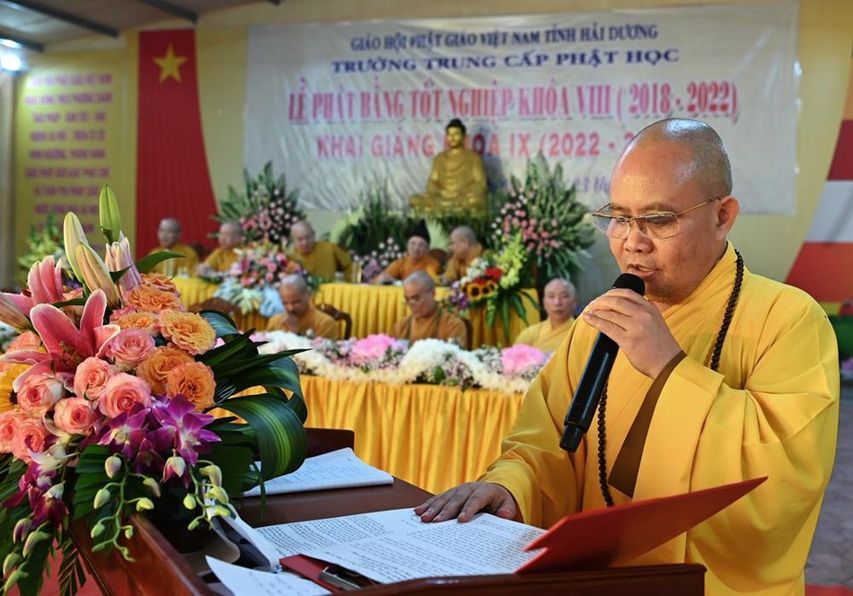 Hải Dương: Trường Trung cấp Phật học tổ chức lễ phát bằng tốt nghiệp khóa VIII (2018-2022) ảnh 12